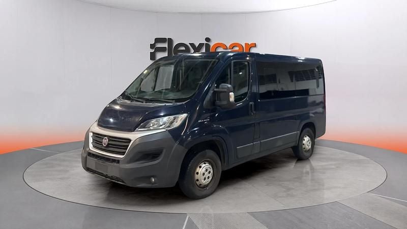 Usado Fiat Ducato 150 HP (110 kW) 2018 Azul Van