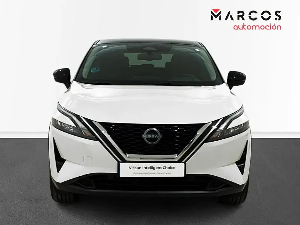 Usado Nissan Qashqai N-Connecta 140 CV (102 kW) 2024 Lunar white midnight black SUV