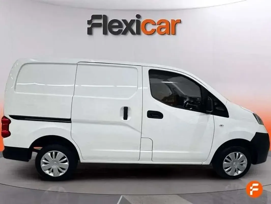 Usado Nissan NV 90 CV (66 kW) 2019 Blanco Van