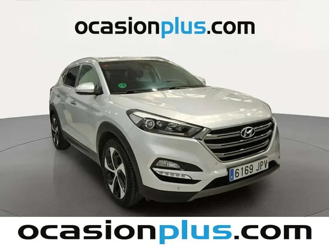 Usado Hyundai Tucson 136 CV (100 kW) 2016 Plateado SUV