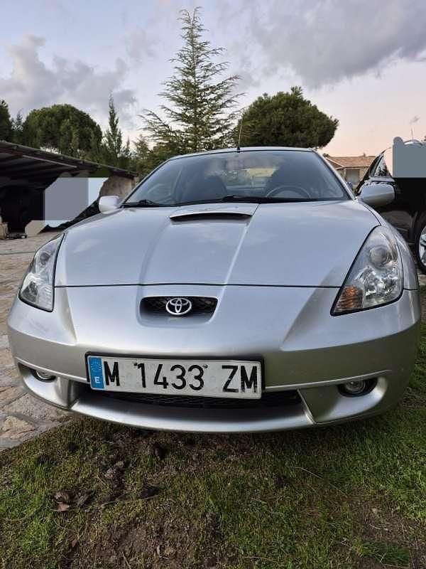 Używany Toyota Celica 143 KM (105 kW) 2000 Szary Coupe