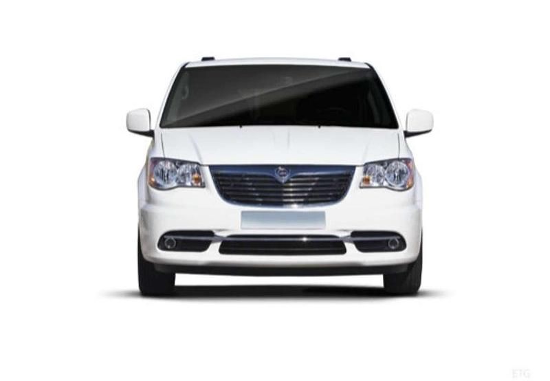 Usado Lancia Voyager Platinum 178 CV (130 kW) 2013 Negro Monovolumen