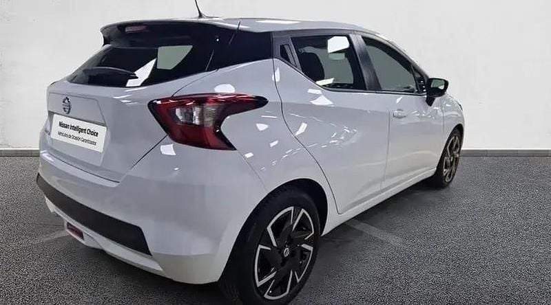 Usado Nissan Micra Acenta 92 CV (67 kW) 2022 Solid white (sólido) Utilitario