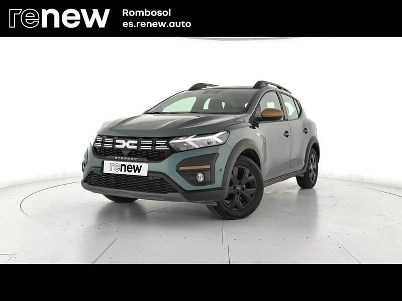 Usado Dacia Sandero Extreme 100 CV (73 kW) 2025 Verde Berlina