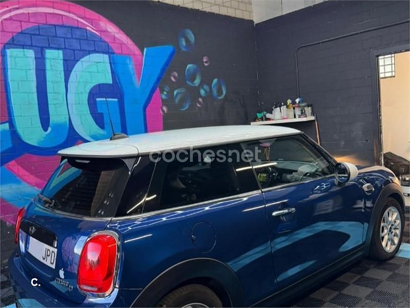 Usado Mini Cooper D 116 CV (85 kW) 2016 Azul Utilitario