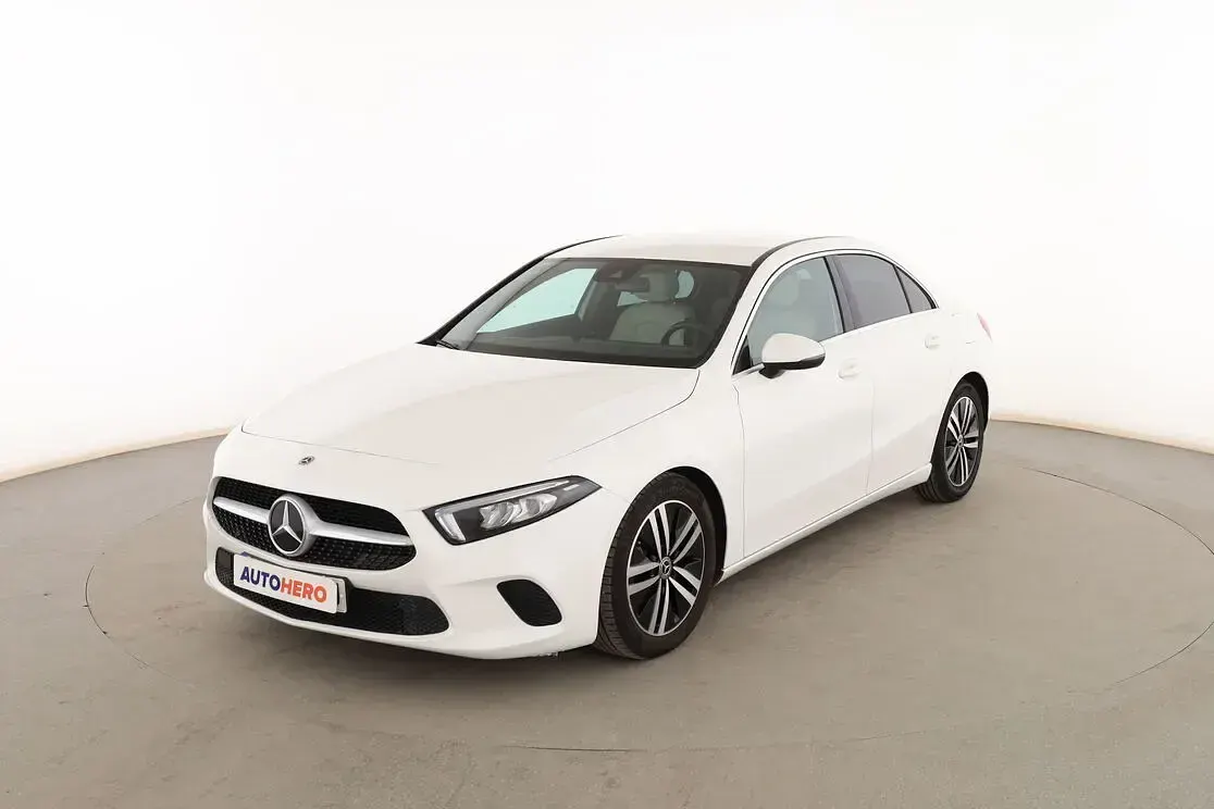 Usado Mercedes A180 Progressive 136 CV (100 kW) 2022 Berlina