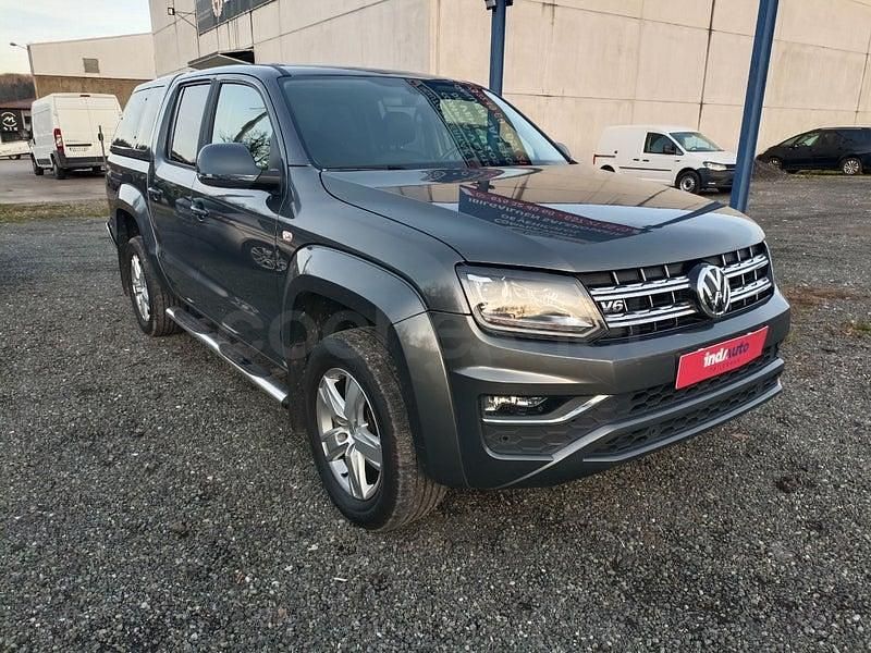 Usado VW Amarok Highline 224 CV (164 kW) 2018 Gris / plata Recogida