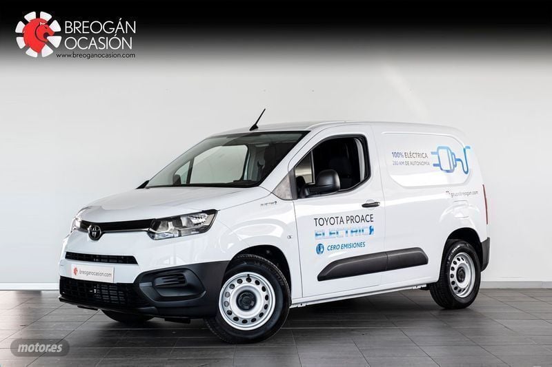 Blanco Usado 2023 Toyota Proace Verso City Familiar | 29.500 € - Imagen 1/4