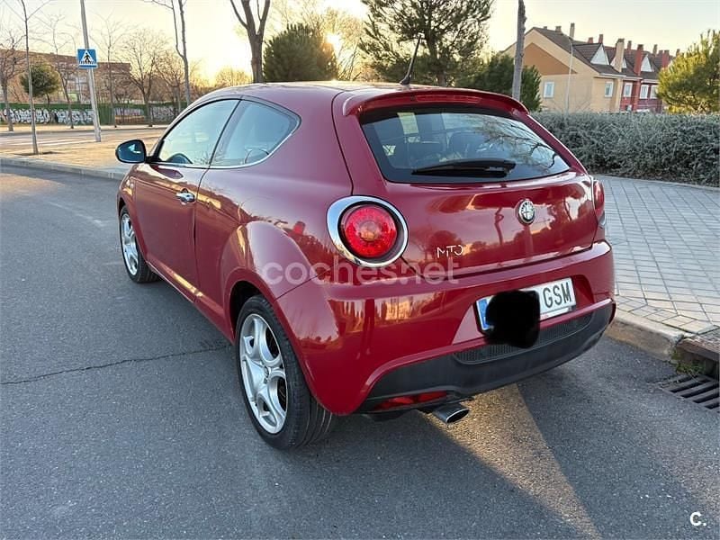 Usado Alfa Romeo MiTo Distinctive 105 CV (77 kW) 2009 Rojo Utilitario