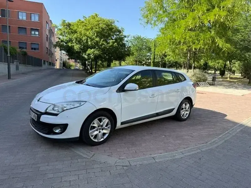 Usado Renault Mégane GrandTour Business 110 CV (80 kW) 2014 Blanco Familiar