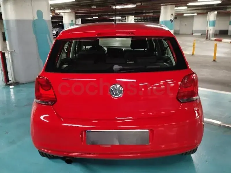 Usado VW Polo Advance 90 CV (66 kW) 2013 Rojo Utilitario