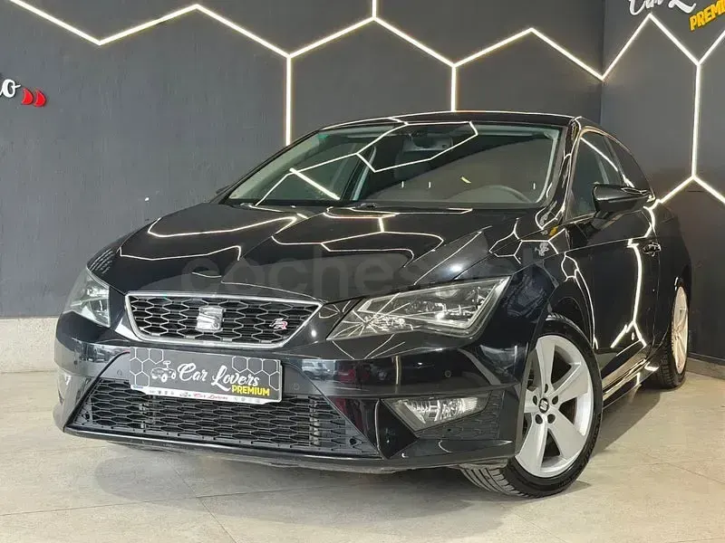 Occasion Seat Leon FR 184 PK (135 kW) 2014 Zwart Sedan