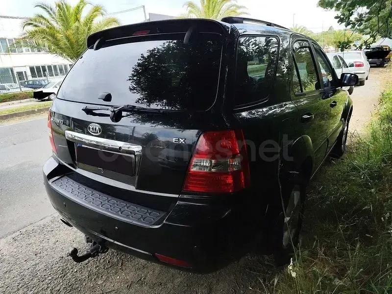 Usado Kia Sorento 170 CV (125 kW) 2007 Negro SUV