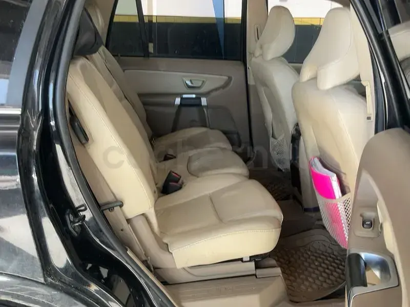 Usado Volvo XC90 Momentum 185 CV (136 kW) 2008 Negro SUV