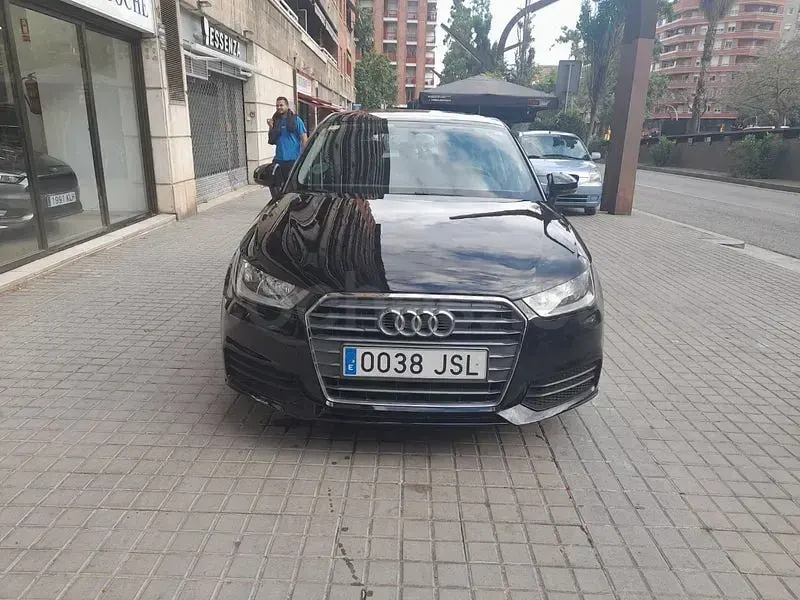 Usado Audi A1 Sportback 90 CV (66 kW) 2016 Negro Utilitario