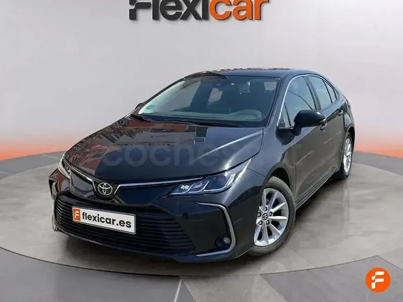 Usado Toyota Corolla Active 140 CV (102 kW) 2023 Negro Berlina