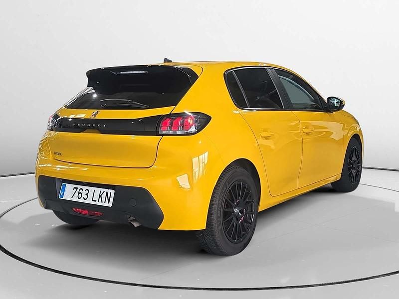Usado Peugeot 208 100 CV (73 kW) 2020 Utilitario