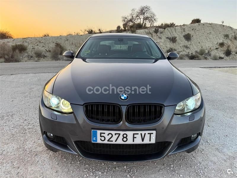 Azul Usado 2007 BMW 320 Coupe | 9500 € (Un poco caro) - Imagen 1/4