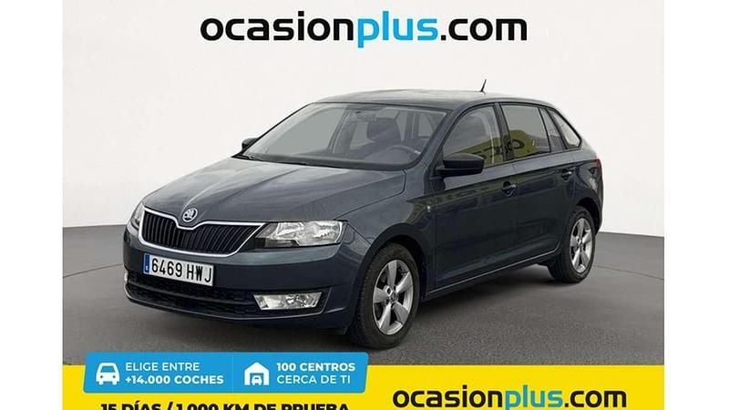 Gris Usado 2014 Skoda Rapid Active Utilitario | 10.900 € (Precio justo) - Imagen 1/4