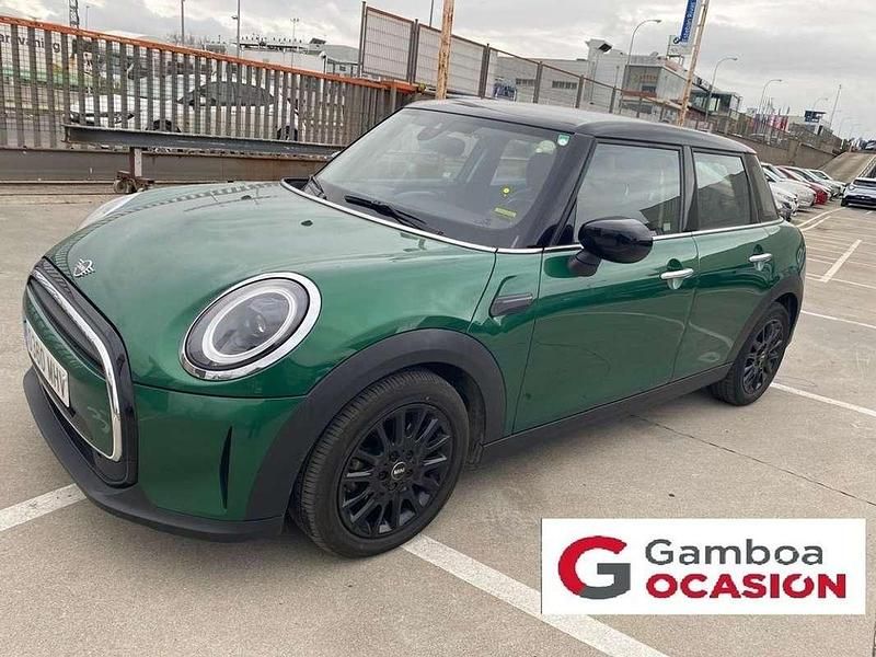 Usado Mini Cooper 137 CV (100 kW) 2023 Verde Utilitario
