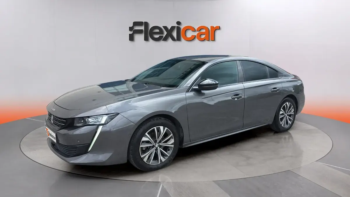 Usado Peugeot 508 Allure 130 CV (95 kW) 2022 Gris Berlina