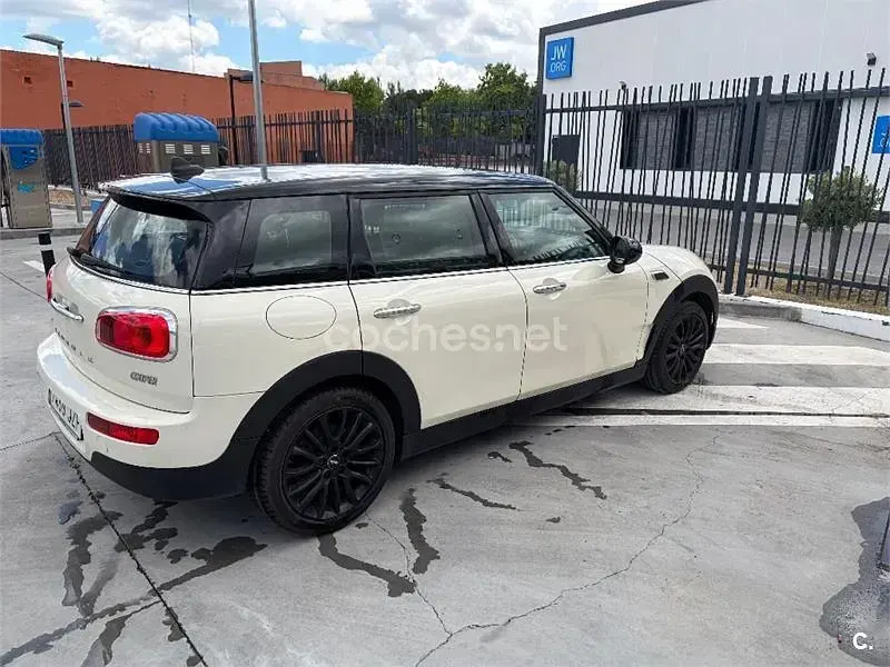 Usado Mini Cooper Clubman 136 CV (100 kW) 2017 Blanco Familiar