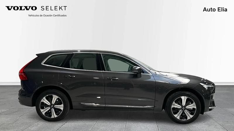 Usado Volvo XC60 Plus 350 CV (257 kW) 2023 Gris SUV