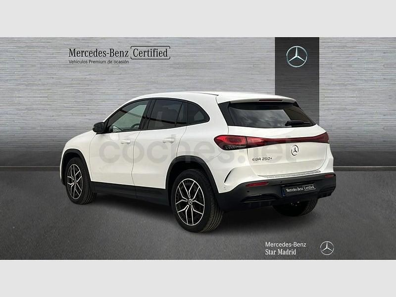 Usado Mercedes EQA250 139 kW (190 CV) 2024 Eléctrico SUV