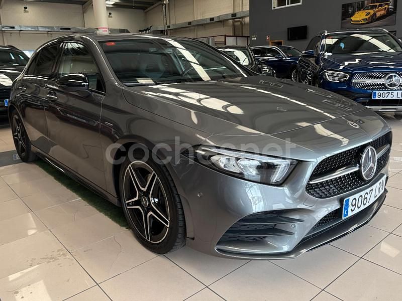 Gris / plata Usado 2021 Mercedes A200 Berlina | 26.500 € (Precio justo) - Imagen 1/4