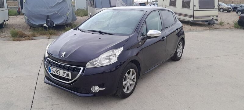 Azul Usado 2015 Peugeot 208 Style Utilitario | 5250 € (Buen precio) - Imagen 1/4