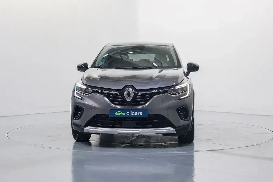 Usado Renault Captur Techno 145 CV (106 kW) 2023 Gris / plata SUV