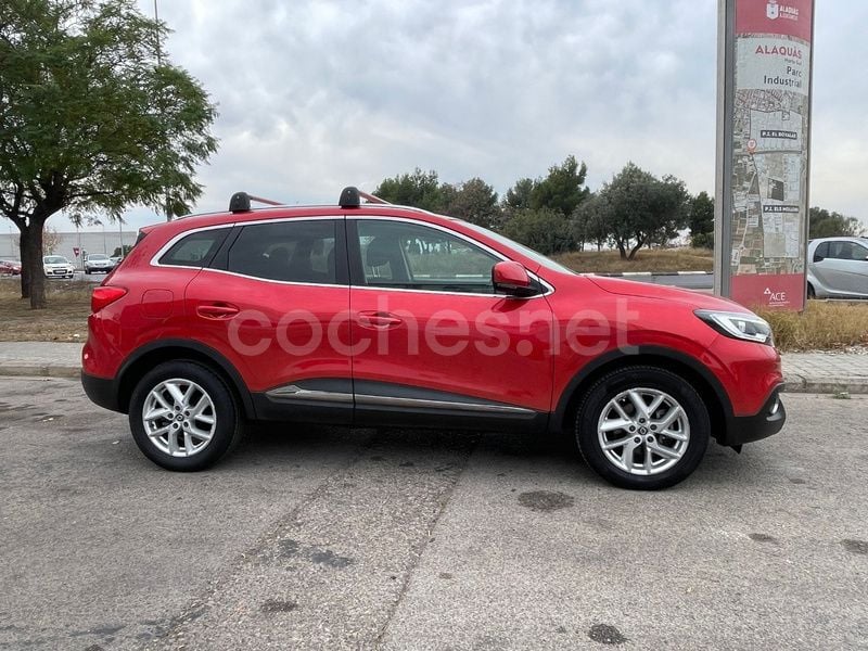 Usado Renault Kadjar Life 130 CV (95 kW) 2018 Granate SUV