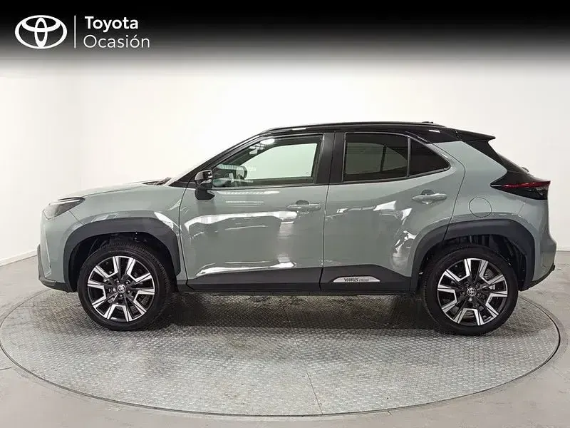 Usado Toyota Yaris Cross Edition 130 CV (95 kW) 2025 Verde SUV