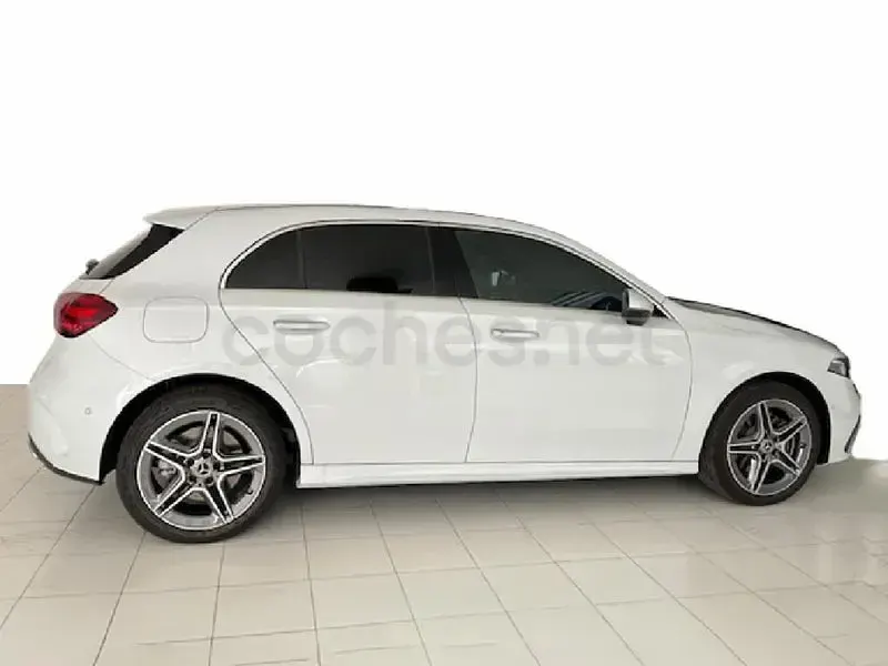 Usado Mercedes A250 218 CV (160 kW) 2025 Blanco Berlina