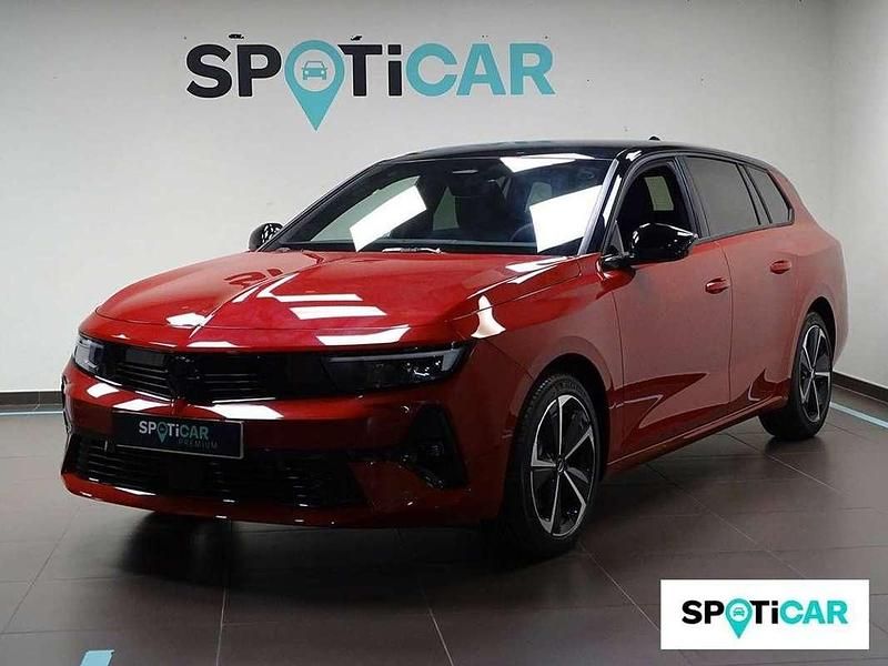 Rojo Usado 2024 Opel Astra Familiar | 22.290 € (Buen precio) - Imagen 1/4