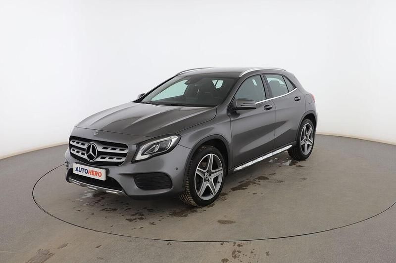 Gris Usado 2018 Mercedes GLA220 AMG line SUV | 25.099 € (Precio justo) - Imagen 1/3