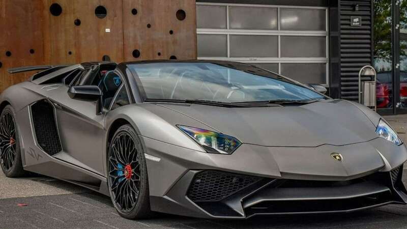 Gris Usado 2017 Lamborghini Aventador Descapotable | 579.900 € - Imagen 1/4
