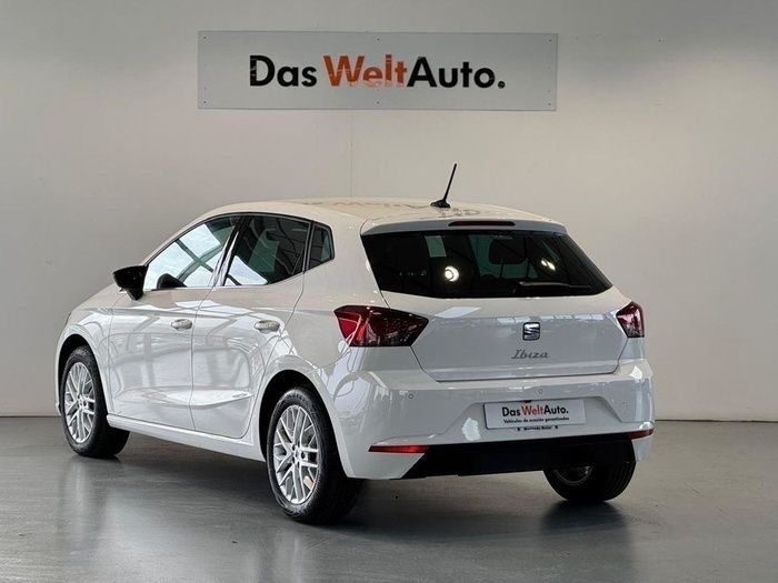 Blanco Usado 2024 Seat Ibiza | 17.990 € (Precio justo) - Imagen 1/4