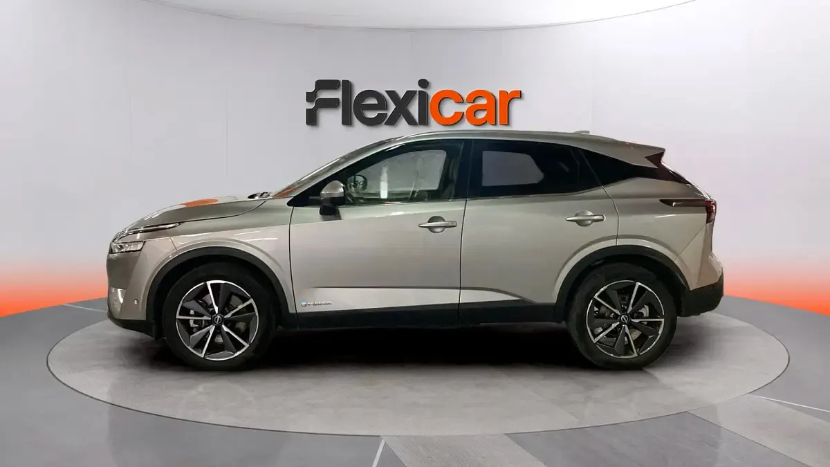 Usado Nissan Qashqai Tekna 158 CV (116 kW) 2024 Gris SUV