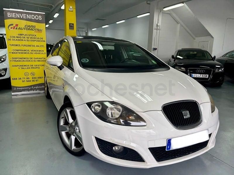 Usado Seat Leon Sport 140 CV (102 kW) 2009 Blanco Berlina