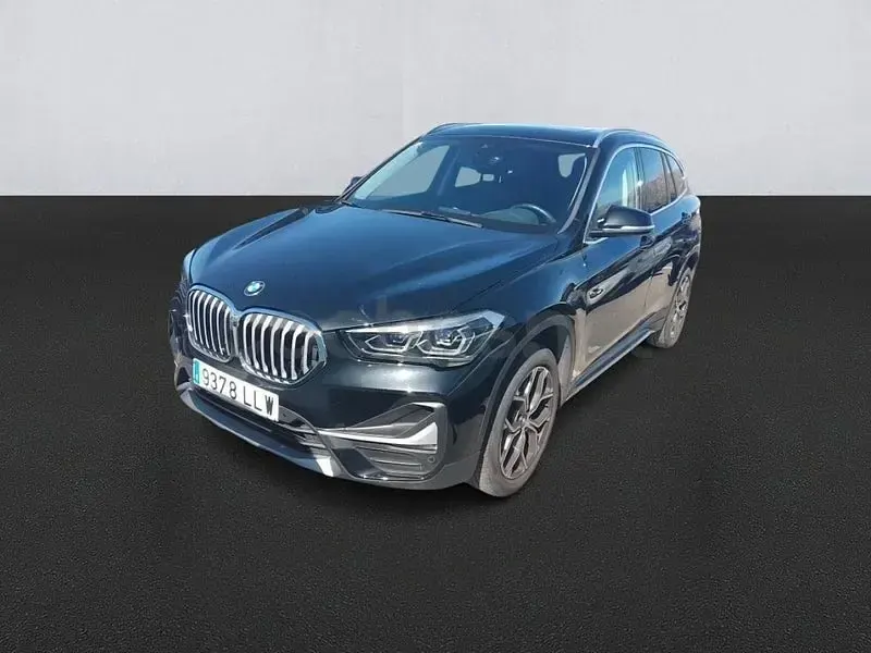 Usado BMW X1 Comfort Edition 150 CV (110 kW) 2020 Negro SUV