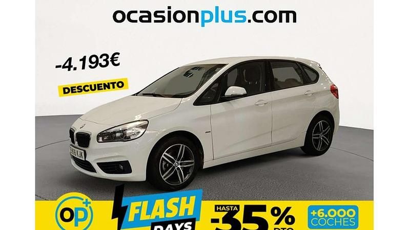 Usado BMW 218 Active Tourer 150 CV (110 kW) 2018 Blanco Monovolumen