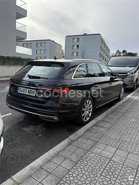 Usado Audi A4 Advanced Plus 163 CV (119 kW) 2022 Negro Familiar