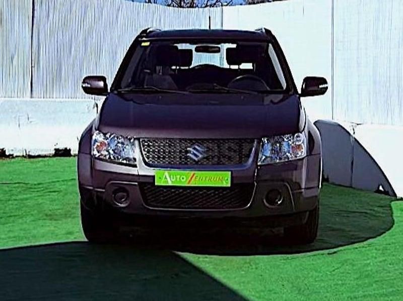 Usado Suzuki Grand Vitara 129 CV (94 kW) 2010 Negro SUV