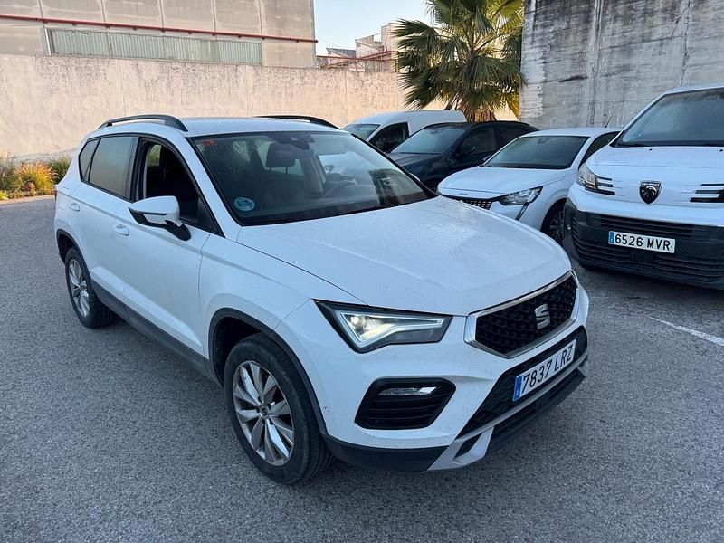 Usado Seat Ateca Style 110 CV (80 kW) 2021 Blanco SUV