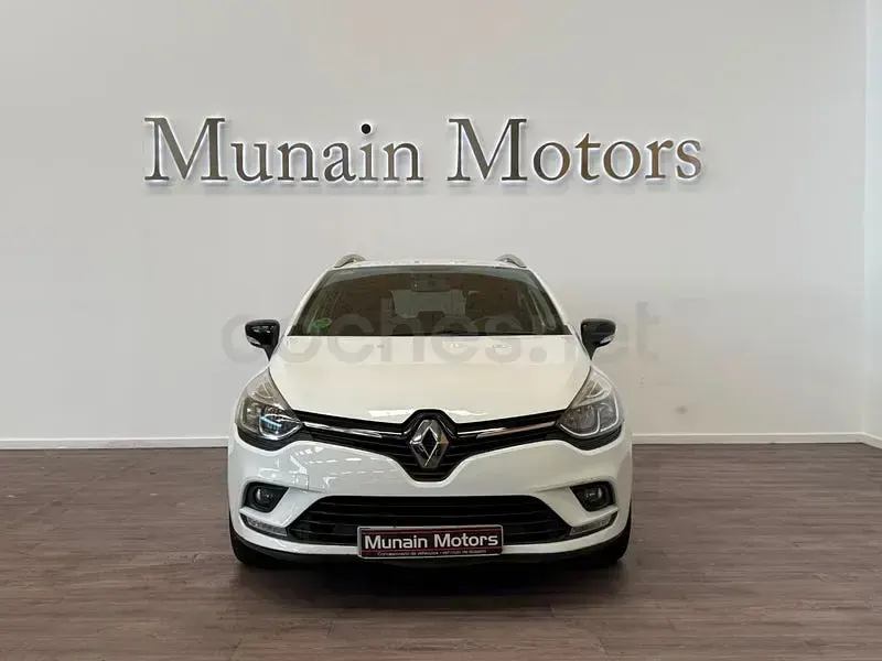 Usado Renault Clio LIMITED 90 CV (66 kW) 2018 Blanco Familiar
