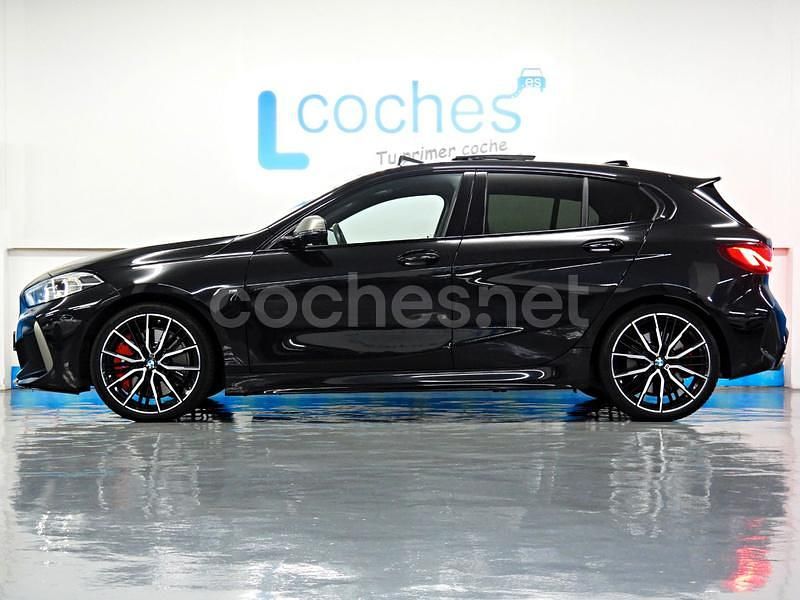 Negro Usado 2023 BMW M135 M Sport Utilitario | 47.500 € (Caro) - Imagen 1/4