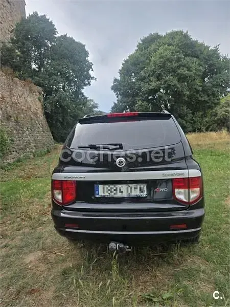 Usado SsangYong Kyron 141 CV (103 kW) 2006 Negro SUV