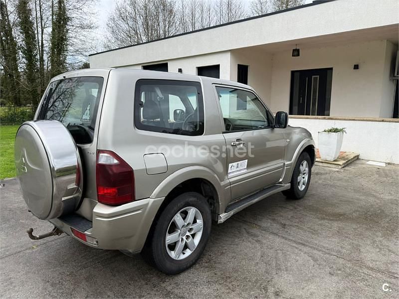 Usado Mitsubishi Montero Intense 160 CV (117 kW) 2005 Gris / plata SUV