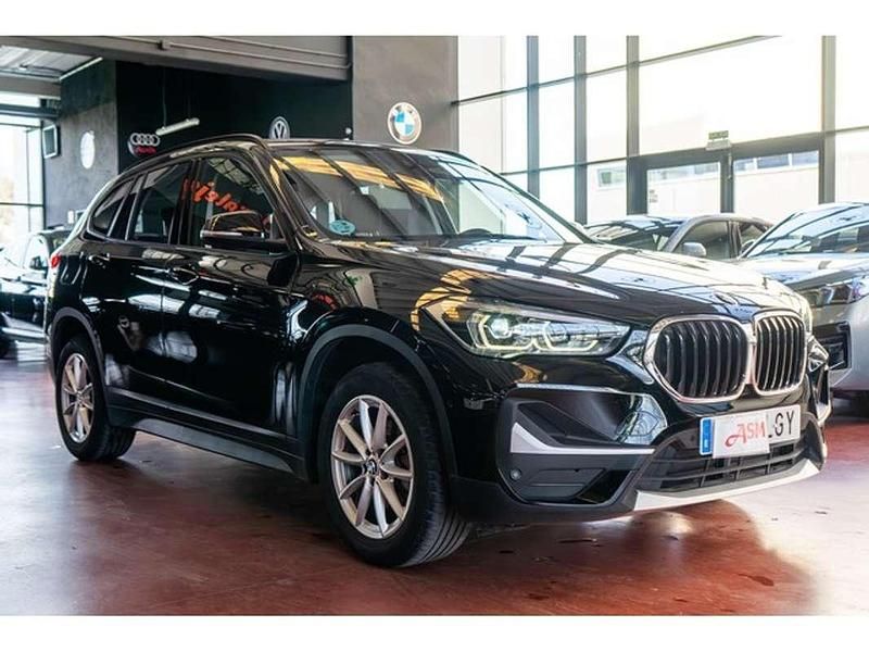 Usado BMW X1 Sport Line 150 CV (110 kW) 2020 Negro SUV